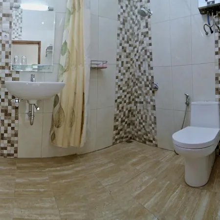 Andelis Homestay Yogyakarta Exterior photo